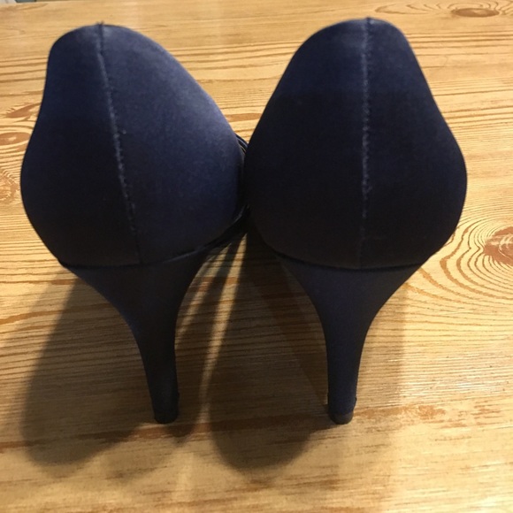Adrianna Papell- Farrel Peep Toe Pumps- New in Box - Picture 6 of 6